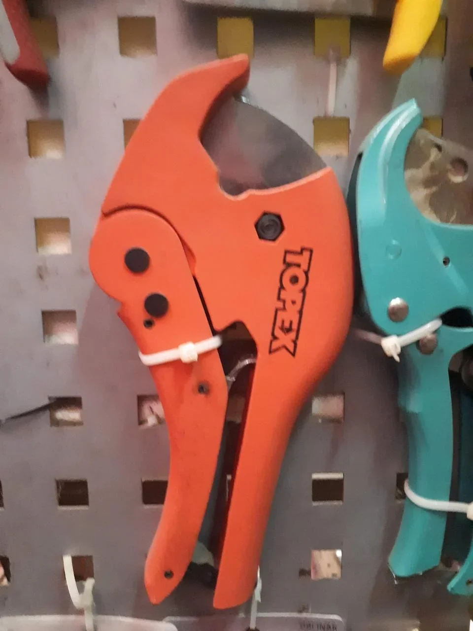 Ножиці TOPEX (д.16-42 мм) от TOPEX - купить в интернет-магазине