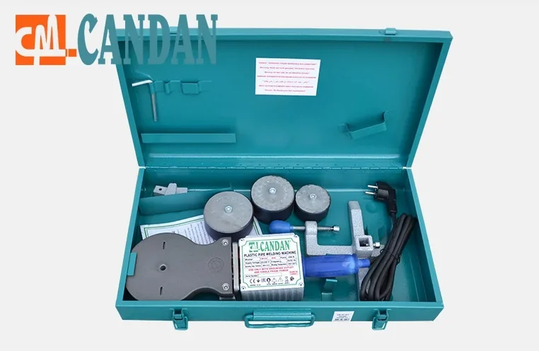 Паяльник Candan CM-04-SET Туреччина (насадки д.50-75) 2000 Вт от CANDAN MAKINA - купить в интернет-магазине