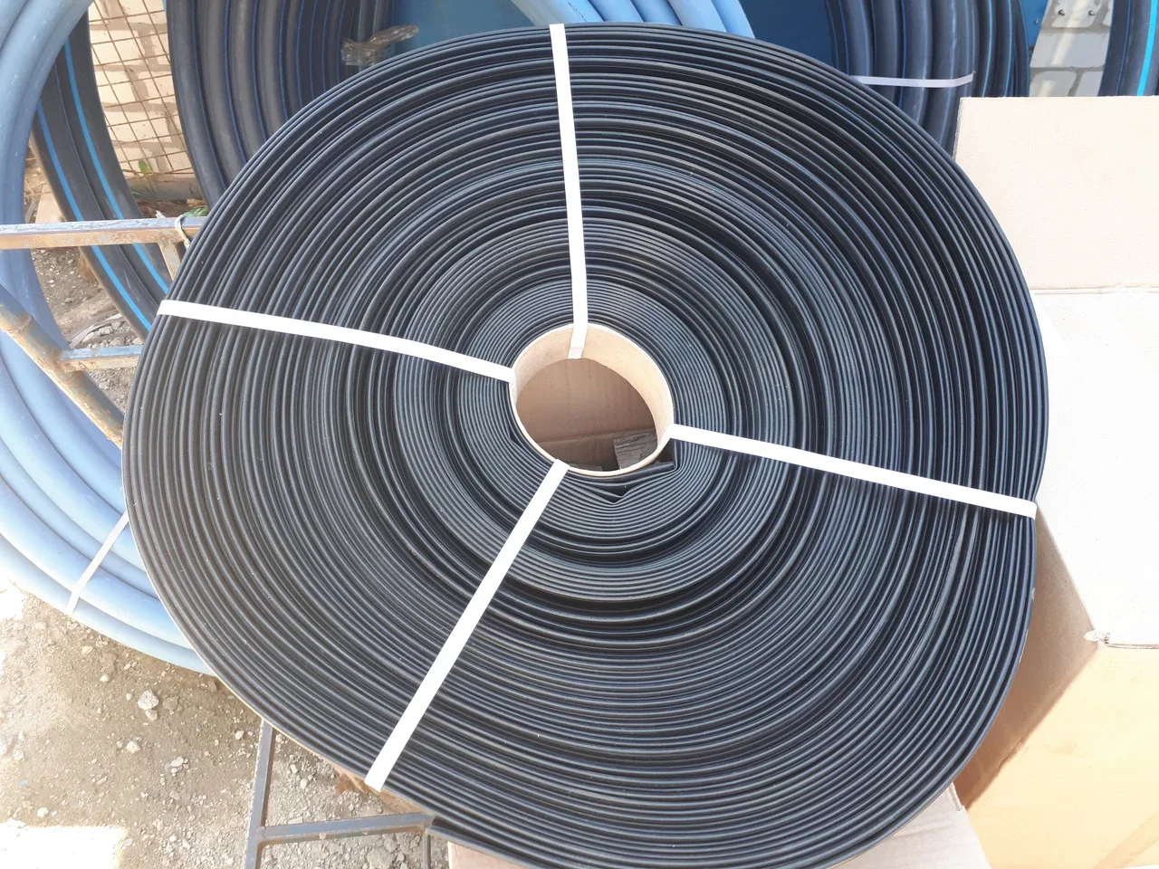 Рукав Лей-флет (Поліфлет) (d 100) 4" для поливу (БЕЗХЛОРНИЙ) 100м/бухта