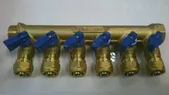 Колектор з краном 1/2-6 от Сантехмонтаж - купить в интернет-магазине