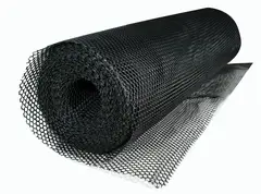 Сетка пластиковая 6*8 1,2м*30м от кротов чёрная Сота - купить в интернет-магазине